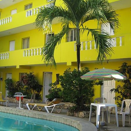 Coco Hotel Sosua Exterior photo