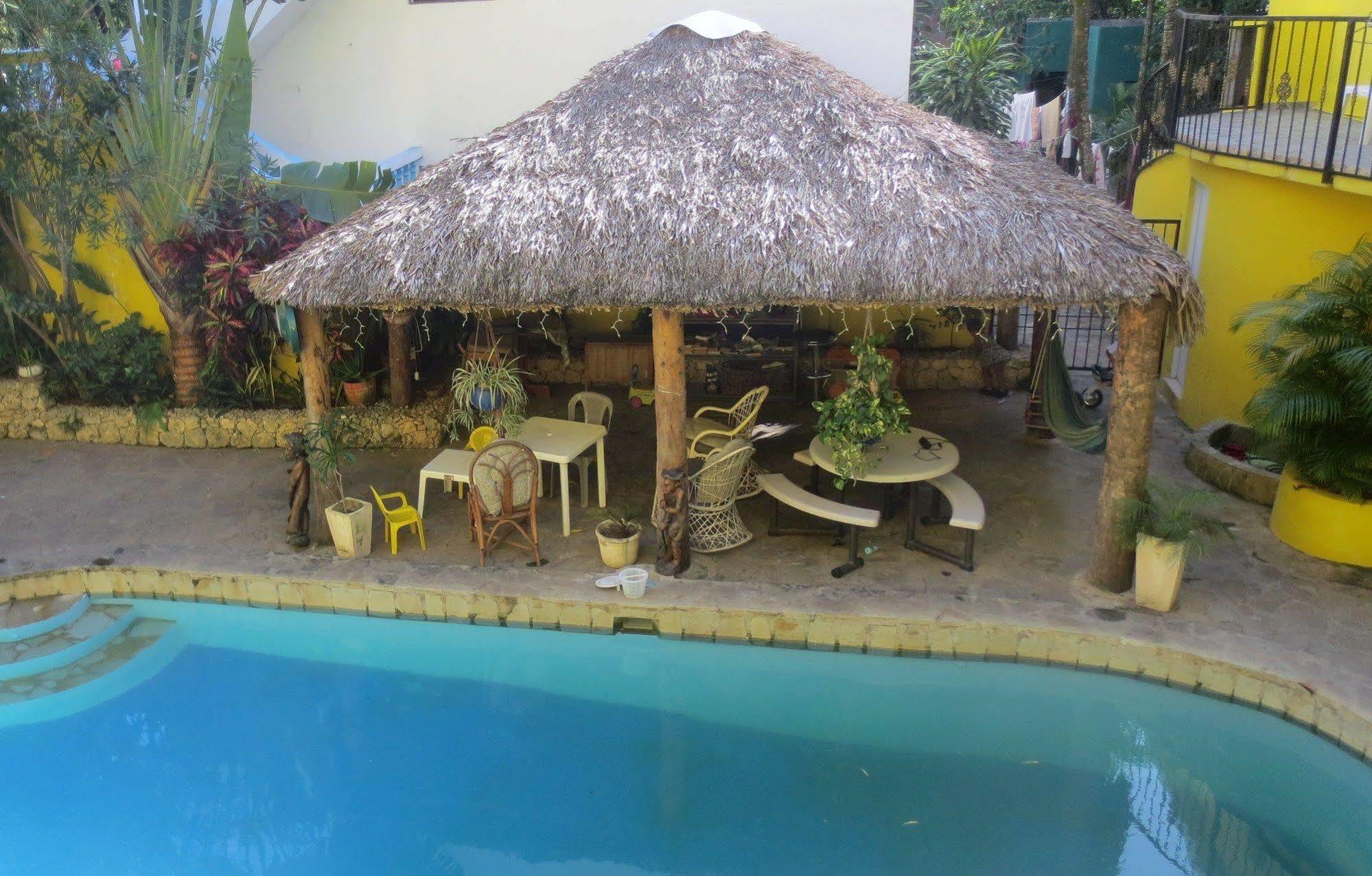 Coco Hotel Sosua Exterior photo